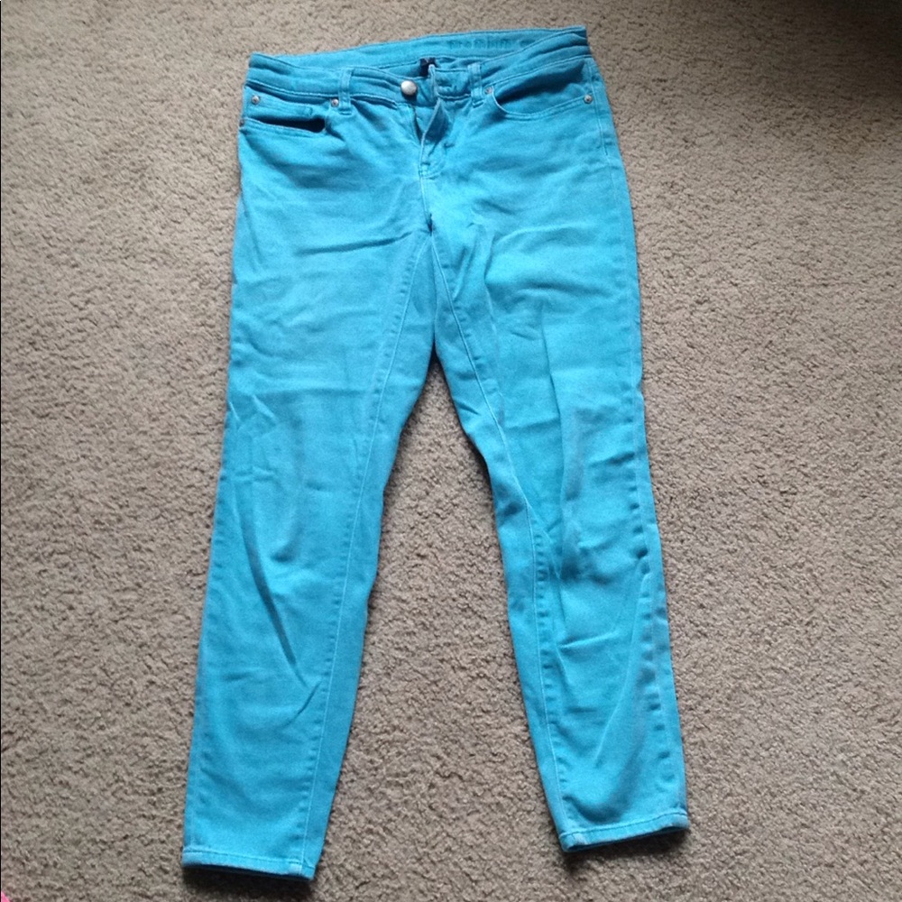 Blue Gap Cropped jeans